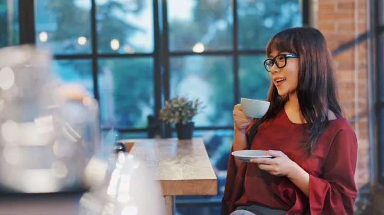 10 Kota di Indonesia yang Bakal Bikin Semua Cowok Bahagia. Banyak Pemandangan 'Indah' Di Sana 15