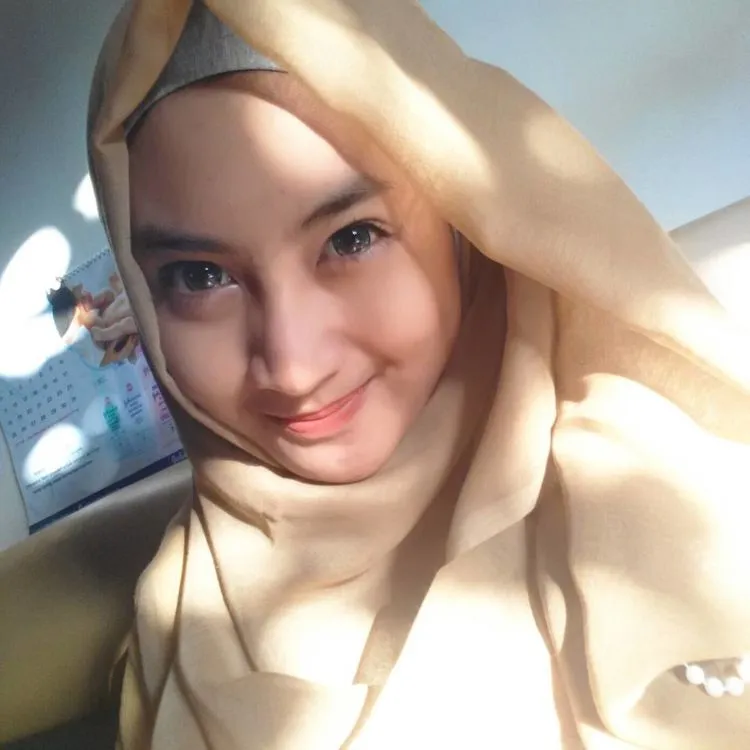 10 Kota di Indonesia yang Bakal Bikin Semua Cowok Bahagia. Banyak Pemandangan 'Indah' Di Sana 14