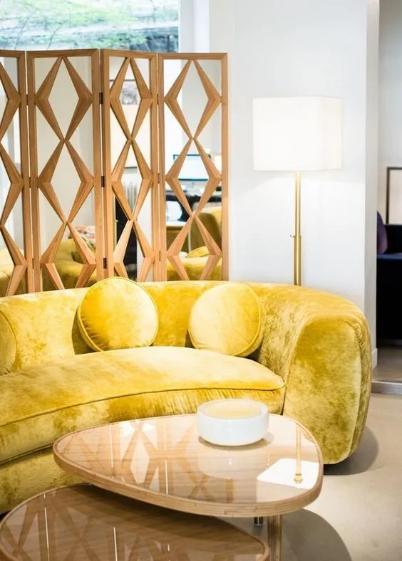 25 Inspirasi Sofa Lucu nan Nyaman Buat 'Nduselan' Sama Pasangan Halalmu Nanti 33