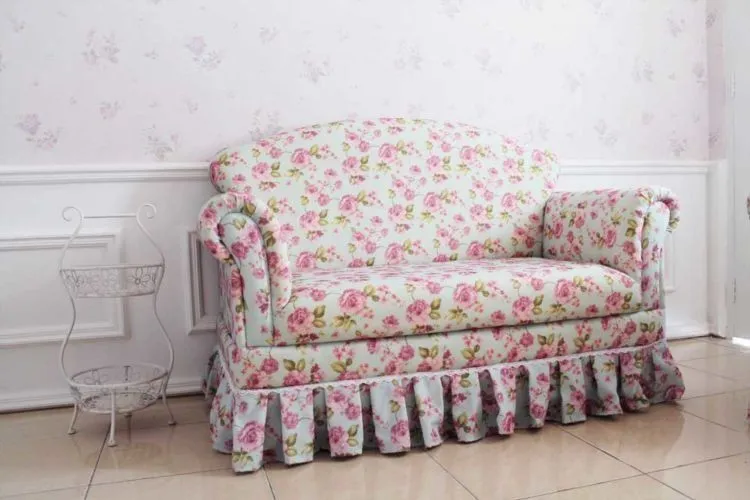 25 Inspirasi Sofa Lucu nan Nyaman Buat 'Nduselan' Sama Pasangan Halalmu Nanti 37
