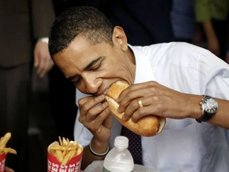 5 Hal Ini Menjawab Kenapa Ngajak Si Doi Makan Bareng Junk Food adalah Blunder Buat Hubungan Kamu 9