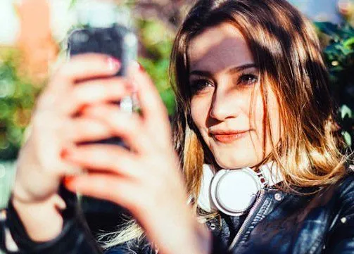 Demi Foto Mulus Tanpa Kelihatan Diedit Berlebihan, 6 Trik Ini Mesti Diterapkan! 8