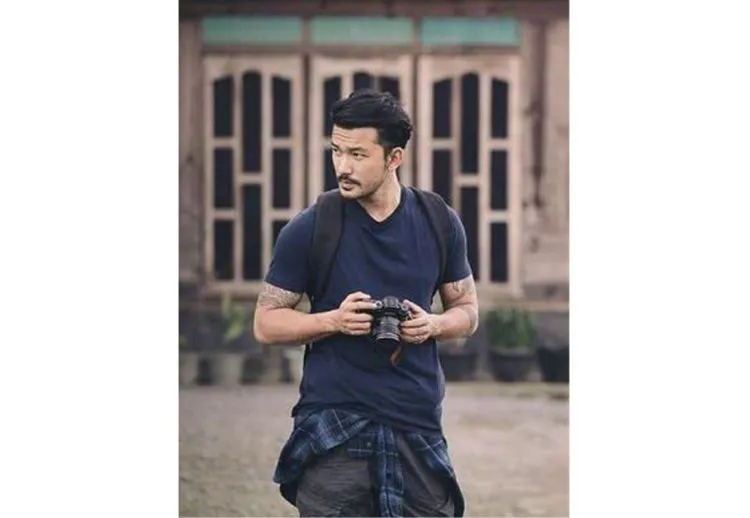 10 Gaya Liburan Artis Top Indonesia Ini Bisa Kamu Tiru. Biar Penampilanmu Nggak Bikin Malu 17