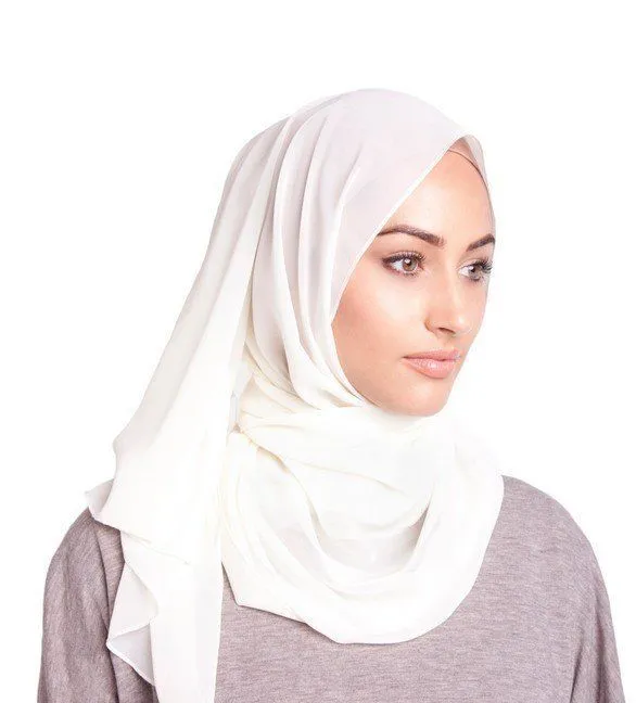 Untuk Para Hijabers, Jenis-jenis Jilbab Ini Wajib Hukummnya Ada di Lemari Kamu 10
