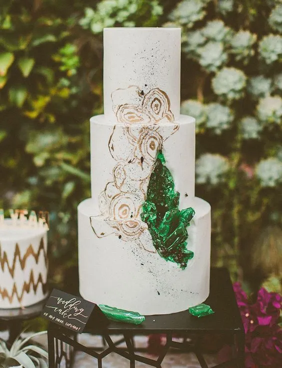 Tren Wedding Cake Baru yang Cantik dan Nggak Mahal. Bikin Pernikahanmu Berkesan! 9