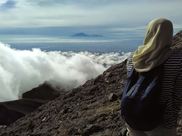 6 Alasan Ini Menunjukkan Betapa Pentingnya Meminta Izin Orangtua Untuk Pergi Mendaki Gunung! 12