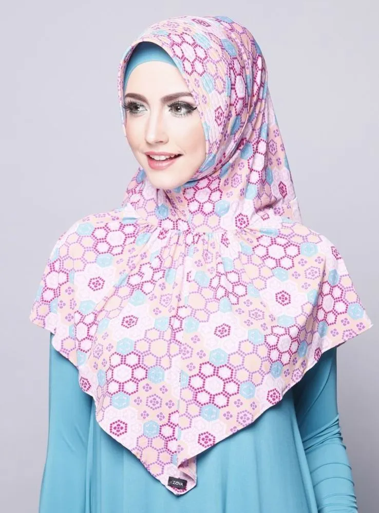 Untuk Para Hijabers, Jenis-jenis Jilbab Ini Wajib Hukummnya Ada di Lemari Kamu 12
