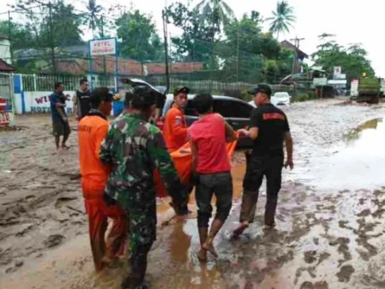 Pelajaran dari Banjir Banten, Alam Adalah Sahabat Manusia. Jangan Sampai Kita yang Merusaknya! 7
