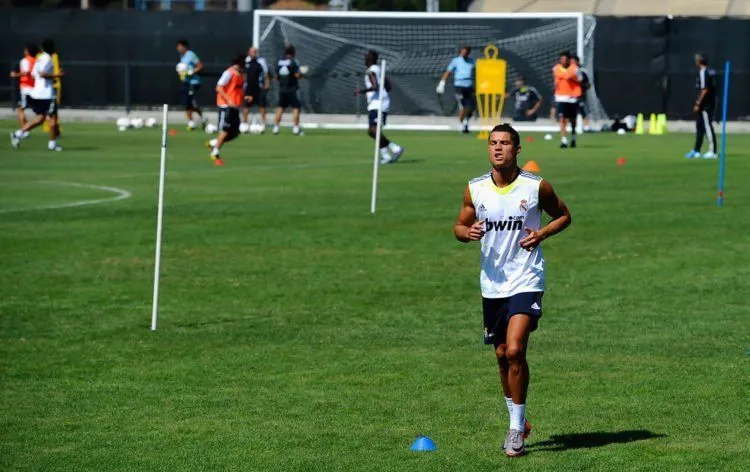 15 Tips Kebugaran Ala Cristiano Ronaldo. Biar Badanmu Sehat dan Fit Setiap Saat 22