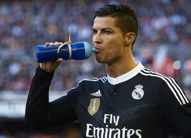 15 Tips Kebugaran Ala Cristiano Ronaldo. Biar Badanmu Sehat dan Fit Setiap Saat 19