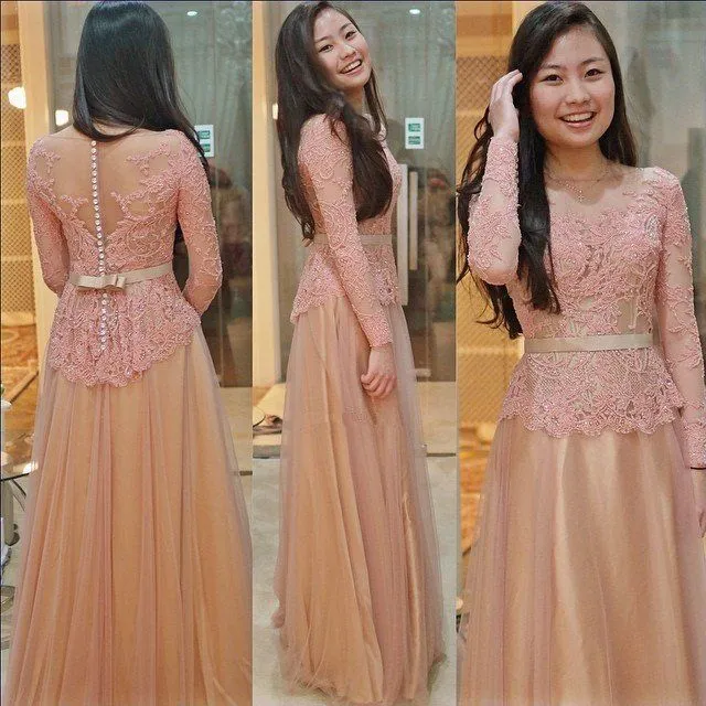 7 Kebaya Simpel yang Cocok Buat Lebaran. Bikin Hari Fitrimu Berkesan! 8