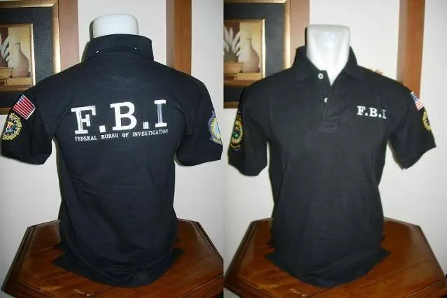 10 Baju yang Dikira Nge-tren Padahal Aslinya Norak. Para Cowok Tolong Jangan Beli Pakaian Ini Ya! 11