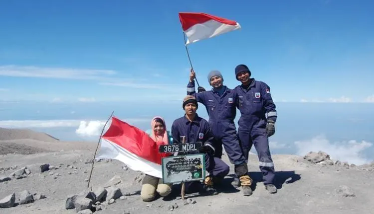 Ini Lho 5 Alasan Kenapa Cowok Pendaki Adalah Tipe Pendamping Hidup Idaman Buat Kamu! 9