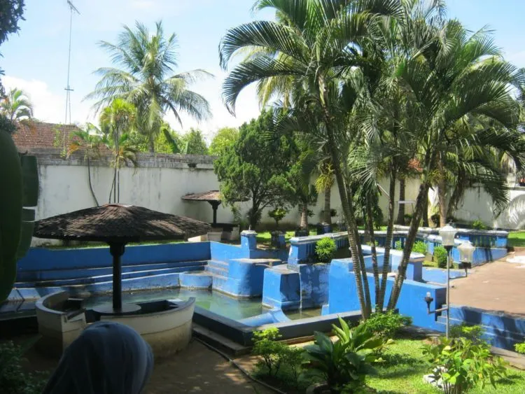 Inilah 7 Destinasi Wisata yang Konon Bisa Mendekatkan Jodoh Kamu. Katanya Sih Gitu 11