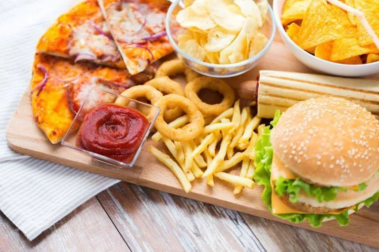 Para Cewek, Tolong Catat! 7 Makanan Ini Harusnya Dihindari Agar Alat Reproduksimu Tetap Sehat 12