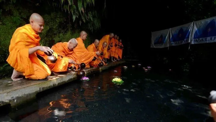 Inilah 7 Destinasi Wisata yang Konon Bisa Mendekatkan Jodoh Kamu. Katanya Sih Gitu 12