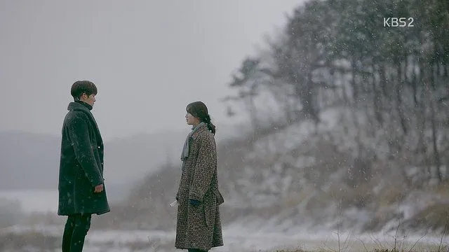 Setelah Descendants of The Sun, 3+2 Drama Korea Ini Siap Bikin Kamu Baper Berkepanjangan 5