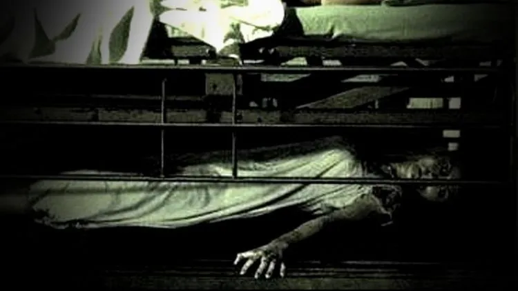 6 Titik di Kamar Kita Ini nih yang Kata Orang Suka Ditempatin Hantu. Yah, Namanya Juga Kata Orang~ 9