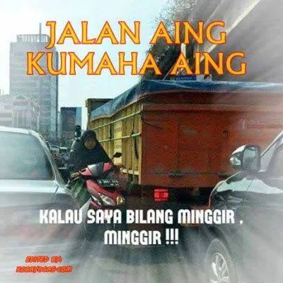 8 Cara Ampuh Buat Hindari Emak-emak Matic Si Raja Jalanan. Harus Kamu Praktikkan Biar Hidupmu Aman! 15