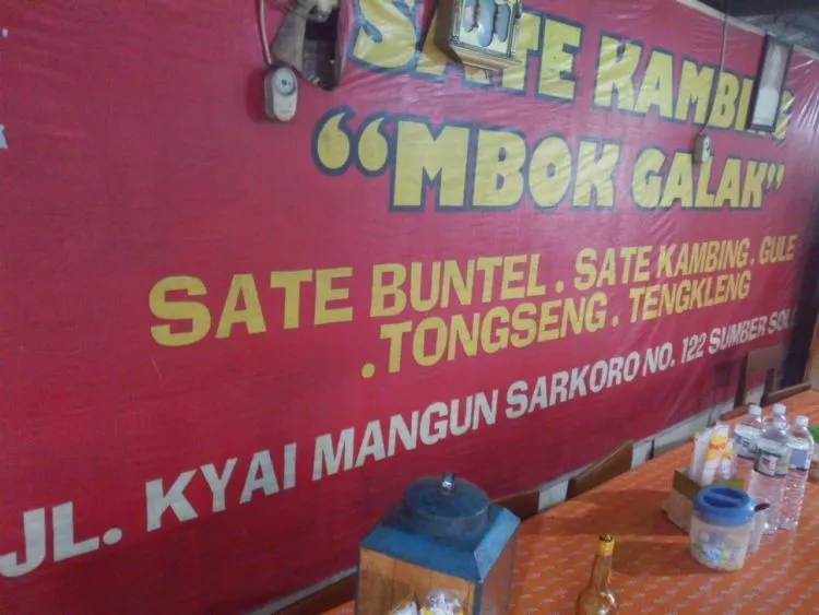 Berburu Kuliner Kini Nggak Cuman Rasanya Aja Tapi Juga Karena Namanya. Lucu dan Bikin Ketawa! 20