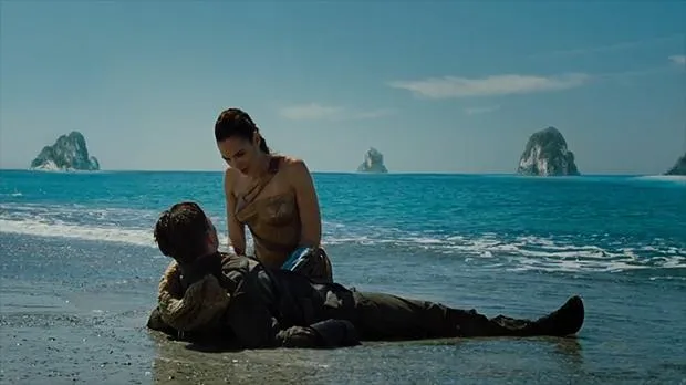 Trailer Film Wonder Woman Akhirnya Rilis! Ini Sebabnya Cuma Gal Gadot yang Pantas Jadi Pemerannya 10