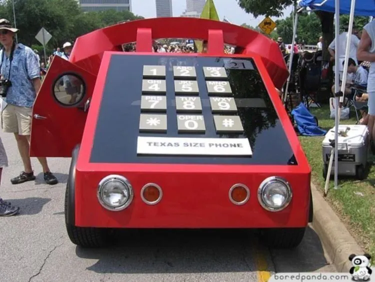 20 Potret Mobil Aneh Hasil Tangan-tangan Kreatif Manusia. Lucu dan Bikin Bahagia Aja! 32