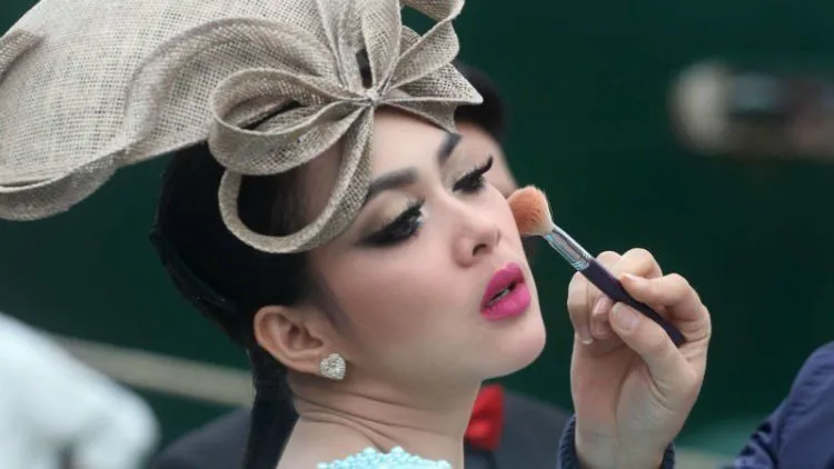 Ternyata Begini. Cowok Paling Gengsi Diungguli Cewek dalam 5 Hal Ini! 9