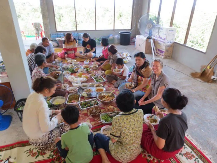 8 Cara Menguatkan Kadar Sayangmu dengan Keluarga, Meski Lebaran Sudah Lewat Waktunya 14