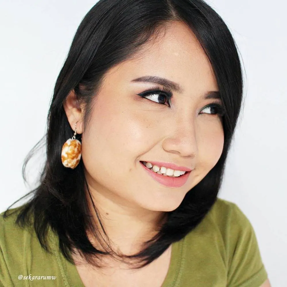 Cara Mensyukuri Wajah Bulat Ala Sekararum; Beauty Blogger Cantik Namun Tetap Sederhana 8