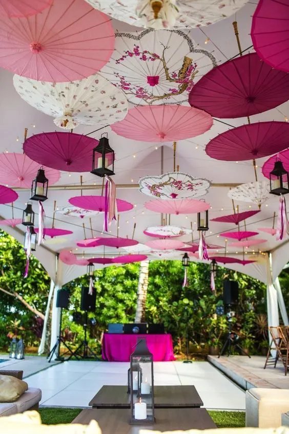 20 Inspirasi Tenda Resepsi yang Cantik dan Berkesan Mewah, Meskipun Disewa dengan Harga Murah 32