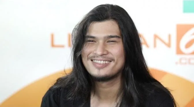 8 Jenis Potongan Rambut Cowok yang Paling Disukai Para Cewek! Kamu Termasuk Nggak, Bro? 10
