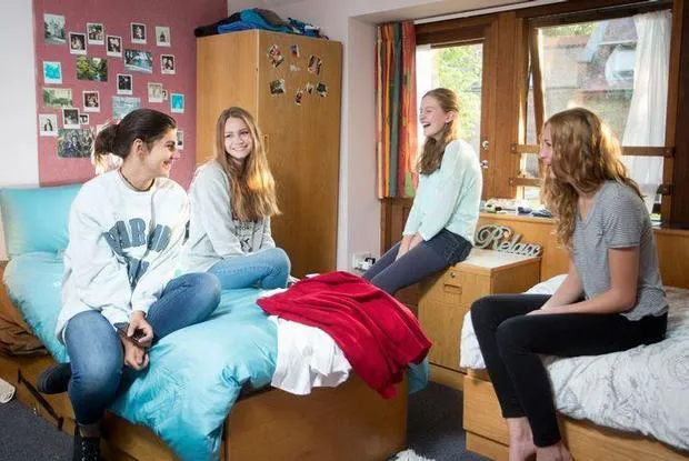 8 Skill Anti Homesick Atau Kangen Pacar Selama Kamu di Perantauan 9