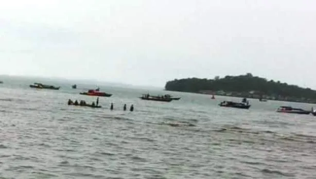 Kapal Tenggelam di Tanjung Pinang. 10 Nyawa Melayang, Semoga yang Hilang Segera Ditemukan! 9