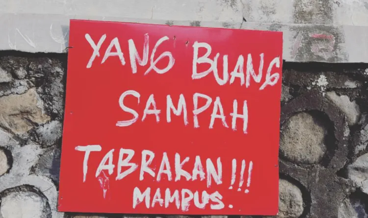 15 Foto Ini Bikin Kamu Takut Mau Nyampah Sembarangan. Kocak dan Mengena Banget! 16