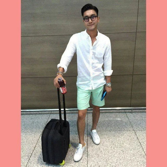 Selain Ganteng Dan Multitalenta, Gaya Choi Siwon Tak Pernah Gagal Bikin Cewek Kesengsem 18