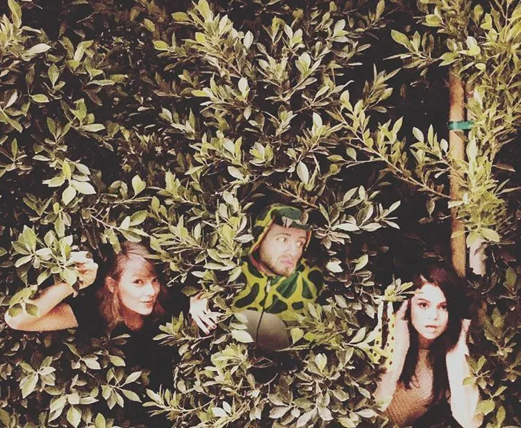 Kemampuan Edit Visual Jahil Bareng Seleb Ini Bikin Kita Takjub dan Ngakak, 22 Foto Ini Buktinya! 32