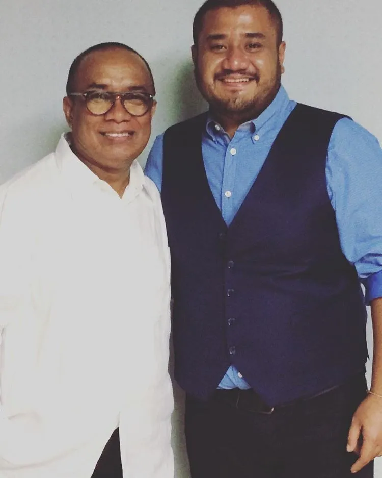 Perubahan Penampilan Mike Mohede dari Masa Ke Masa. Badan Chubby bukan Halangan Tampil Mempesona 20