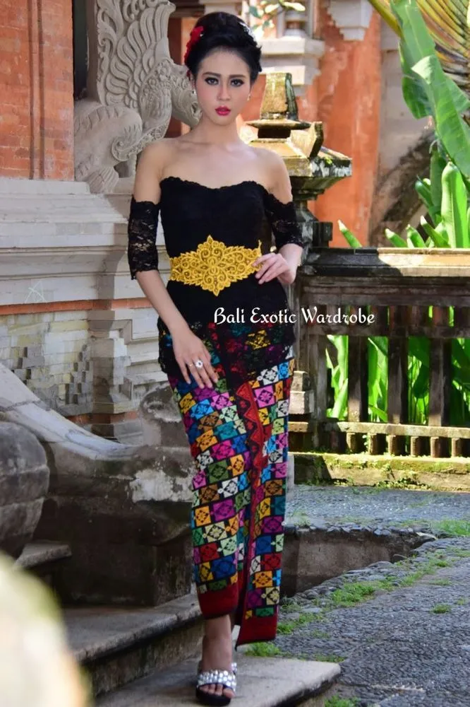 Agar Terlihat Langsing Berbalut Kebaya, Tambahkan Obi Cantik Ini sebagai Aksesorimu 19