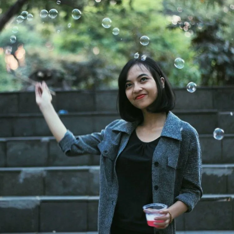 Buat Kamu Mahasiswa Baru, Inilah Tips Mengenakan Kaos Agar Selamat dari Omelan Dosen 10
