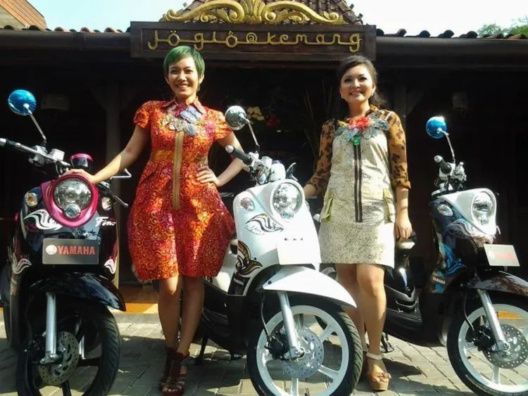 Bener Juga! Ini 7 Kepribadian Cewek Dari Cara Nyetir Motornya 12