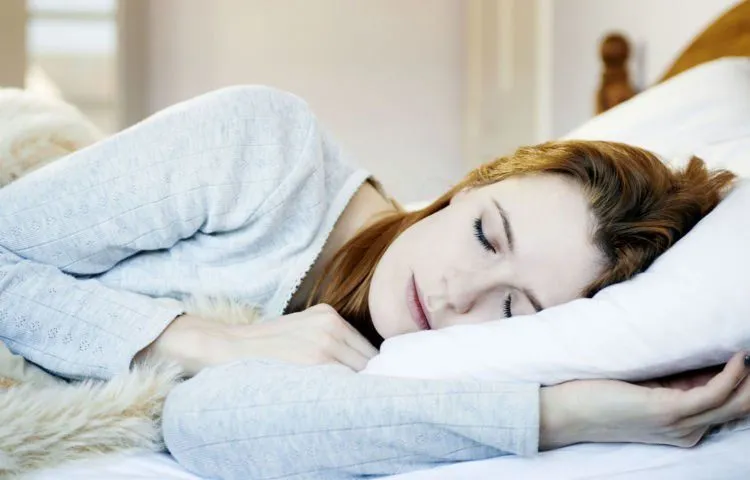 Ternyata Posisi Tidur Miring ke Kiri Itu Dianjurkan. 10 Manfaat Ini yang Akan Kamu Dapatkan 13