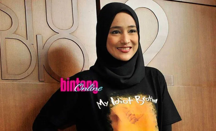 Simak Metamorfosa 6 Seleb Ini: Dari Hijabers Menjelma Menjadi Syar'I, Siapa Tahu Kamu Terinspirasi 22