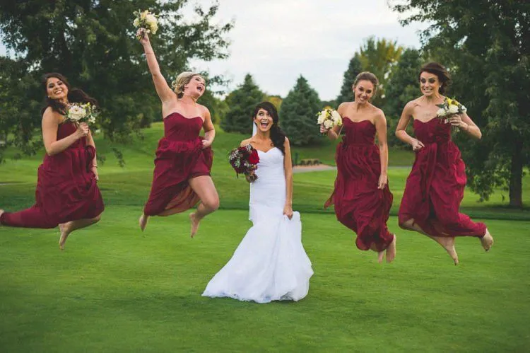 7 Hal Ini Telah Khatam Dirasakan Oleh Kamu yang Terlalu Sering Menjadi Bridesmaid! 14