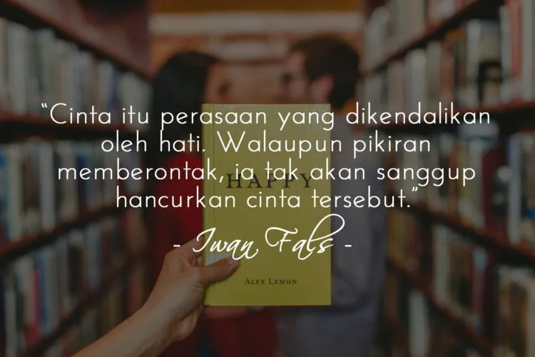 15 Petikan Lirik Lagu Iwan Fals yang Bikin Nyesek. Biar Kamu Lebih Bisa Menghormati Rasa Rindu 19