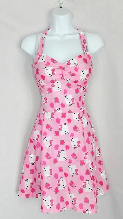 Serba-serbi Hello Kitty Ini Akan Buat Tampilan Kamu Begitu Lucu dan Menggemaskan 22