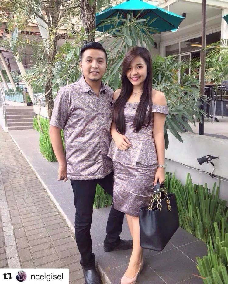 Agar Kondanganmu Tak Biasa, Kenakan Batik Sarimbit Antimainstream Ini Bareng Pasangan! 16