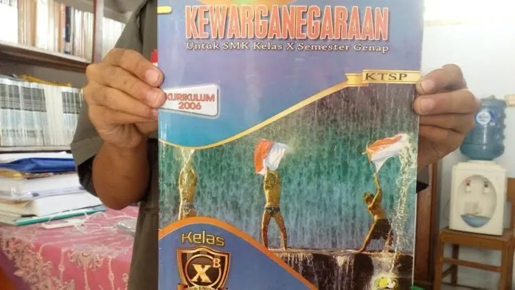 Garuda Menari di Sampul LKS Ini Keren Sih, Tapi Dianggap Melecehkan Lambang Negara 6