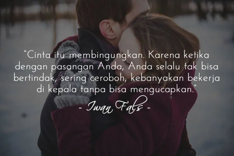 15 Petikan Lirik Lagu Iwan Fals yang Bikin Nyesek. Biar Kamu Lebih Bisa Menghormati Rasa Rindu 22