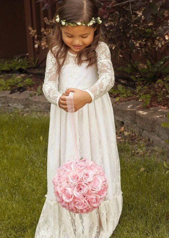 Tak Salah Kamu Ingin Punya Anak Cewek Setelah Nikah, 20 Foto Gadis Bergaun Cantik Ini Buktinya 28