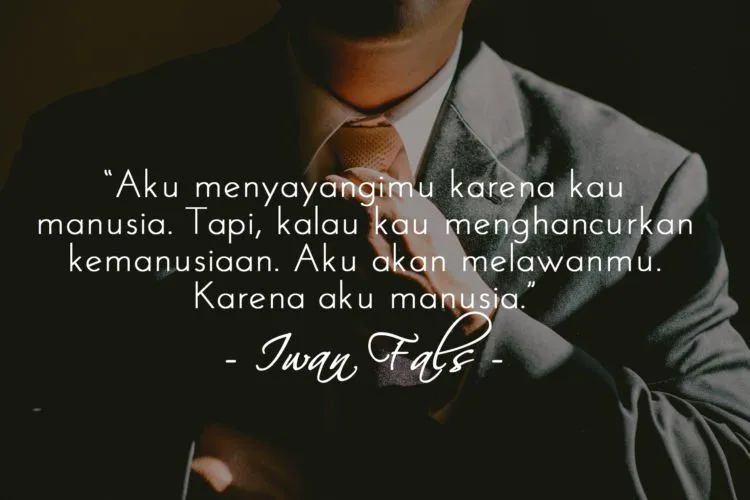 15 Petikan Lirik Lagu Iwan Fals yang Bikin Nyesek. Biar Kamu Lebih Bisa Menghormati Rasa Rindu 16